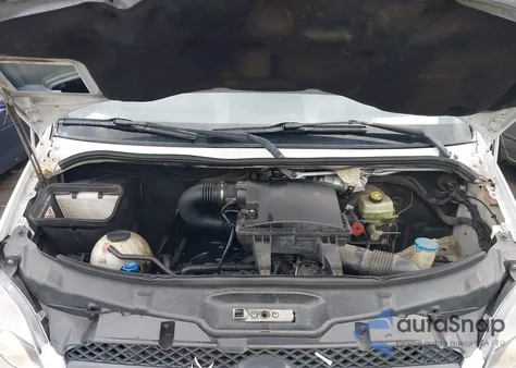 2012 Mercedes-Benz Sprinter 2500 High Roof z USA, uszkodzony, nr VIN WD3PE8CB0C5682049